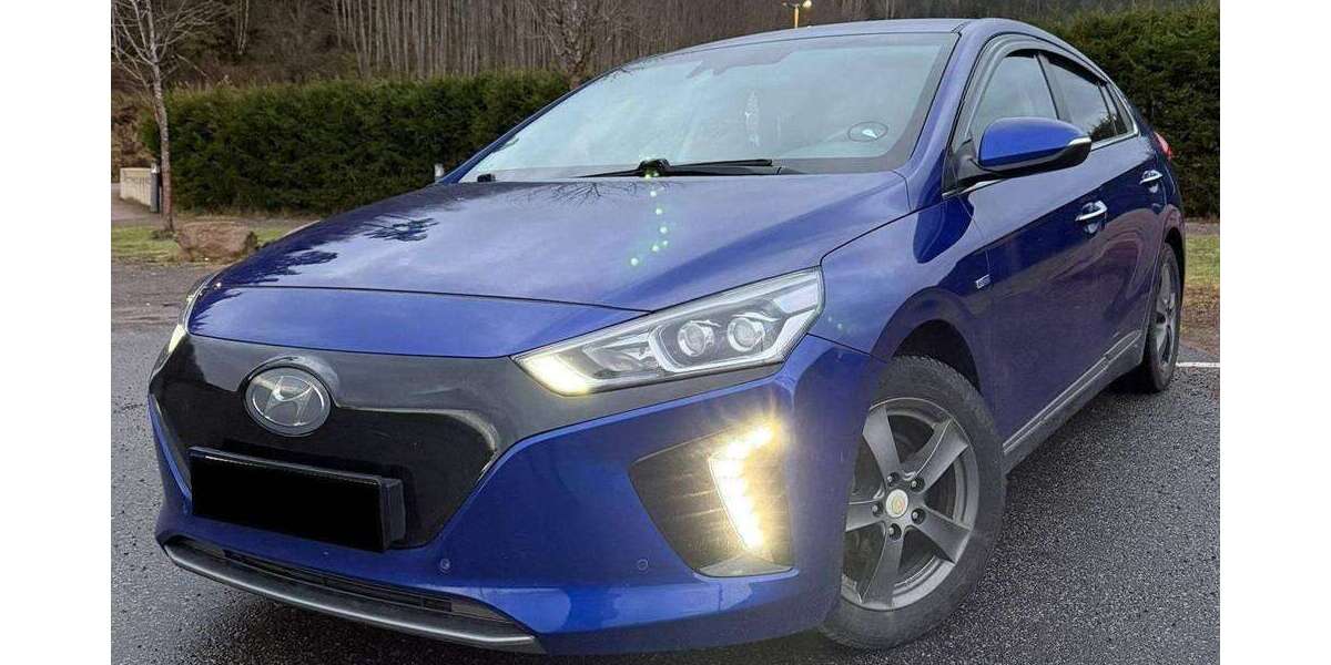Hyundai IONIQ 111.800 km 12.250 &euro; Nürtingen 72622