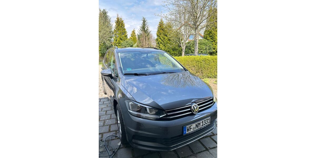 VW Touran 220.000 km 10.400 &euro; Veltheim/Ohe 38173