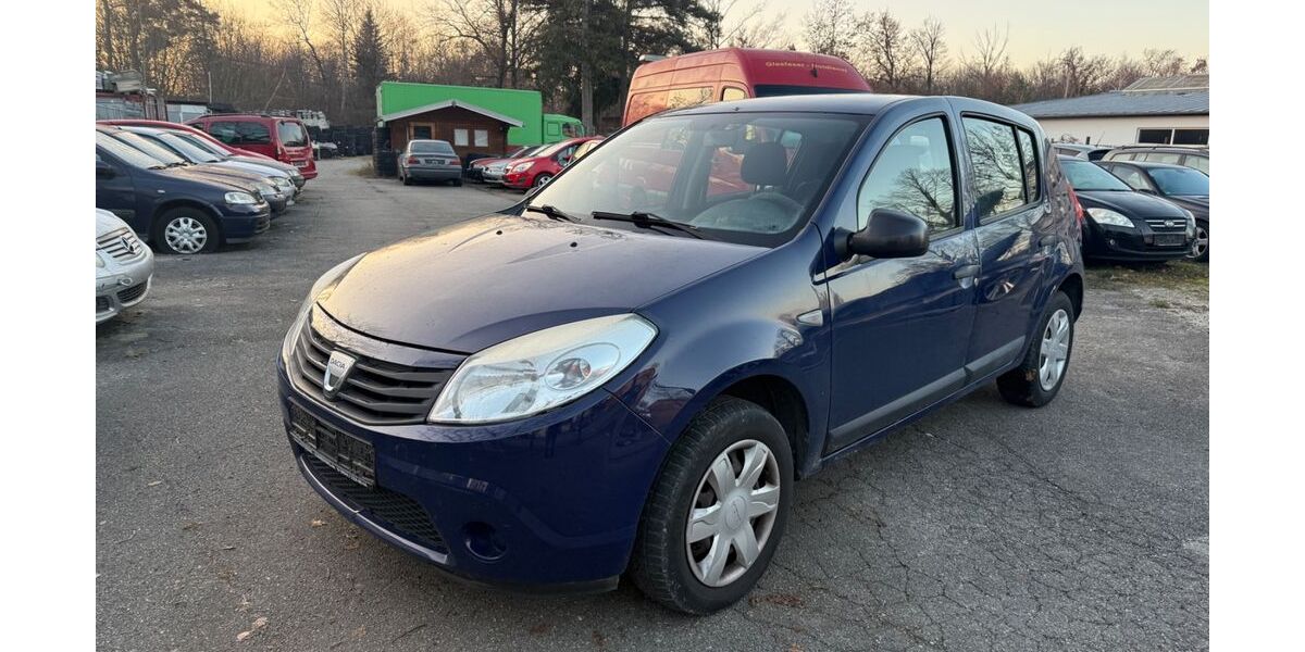 Dacia Sandero 188.000 km 2.390 &euro; Fürstenfeldbruck 82256