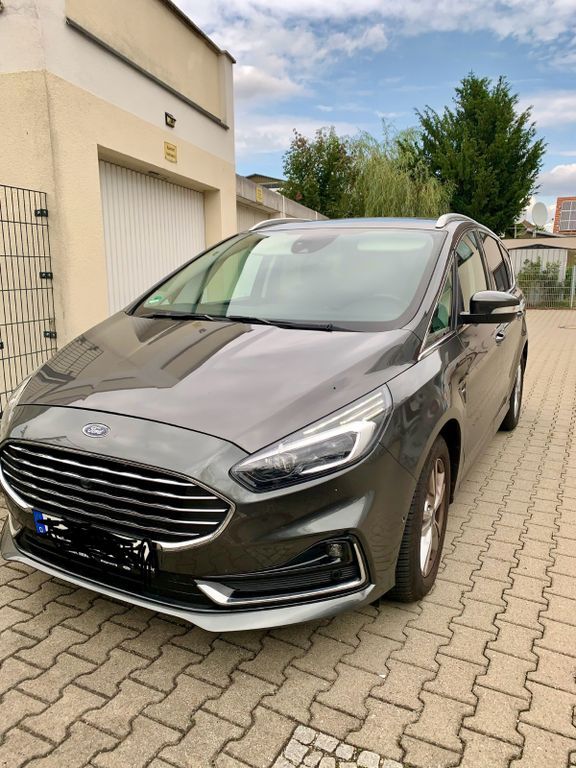 S-Max