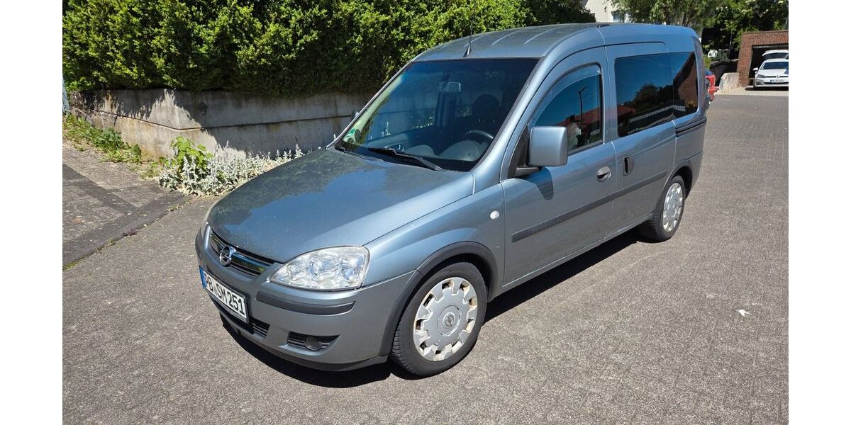 Opel Combo 180.451 km 3.333 &euro; Paderborn 33100