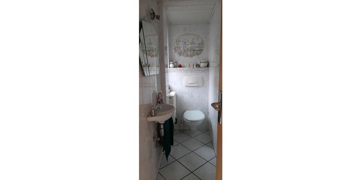 Einfamilienhaus Zella-Mehlis Mehlis - 8 Zimmer, 175 m&sup2;, 99.000&euro; | Angebot:26794751