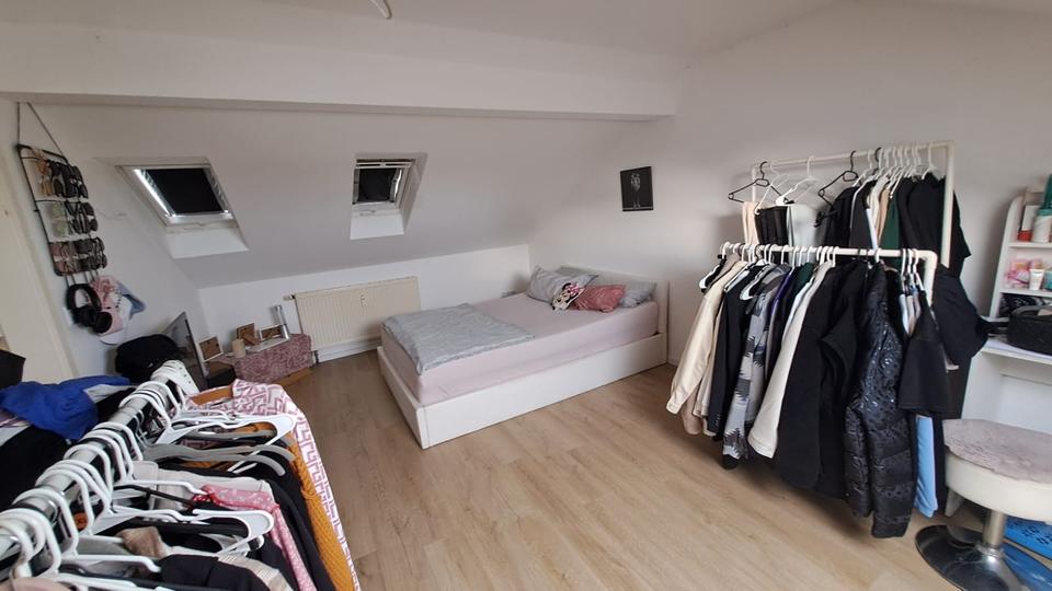 Dachgeschoßwohnung Rastatt - 2 Zimmer, 60 m&sup2;, 690&euro; | Angebot:26014526