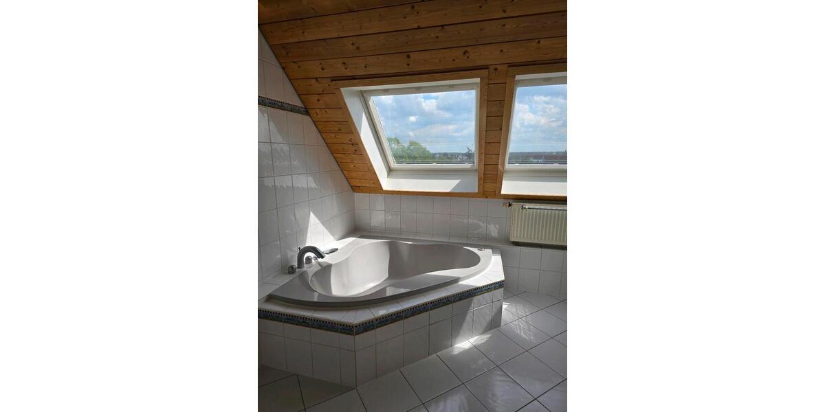 Dachgeschoßwohnung Haßloch - 2 Zimmer, 64 m&sup2;, 237.000&euro; | Angebot:20725593