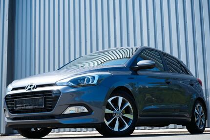 Hyundai i20 121.862 km 8.980 &euro; Haiger 35708