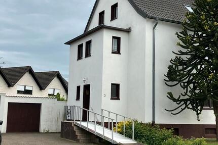 Haus Düren Mariaweiler-Hoven - 7 Zimmer, 115 m&sup2;, 250.000&euro; | Angebot:26544760