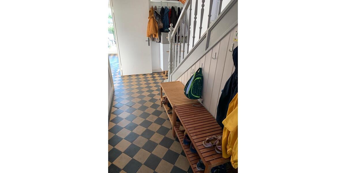 Einfamilienhaus Ratzeburg - 5 Zimmer, 128 m&sup2;, 1.600&euro; | Angebot:25219571