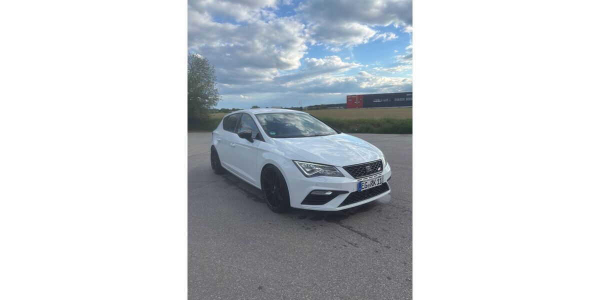Seat Leon 87.100 km 21.900 &euro; Kirchdorf a. Inn 84375