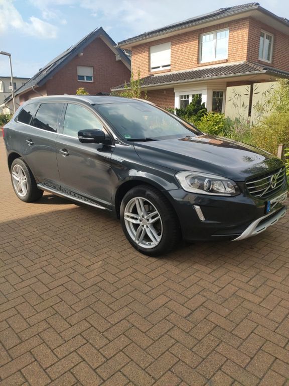 Volvo XC60 171.000 km 17.780 € Dormagen 41539