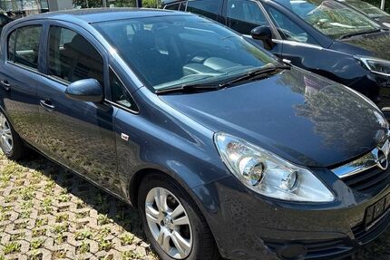 Opel Corsa 82.045 km 3.850 &euro; Pfullendorf 88630