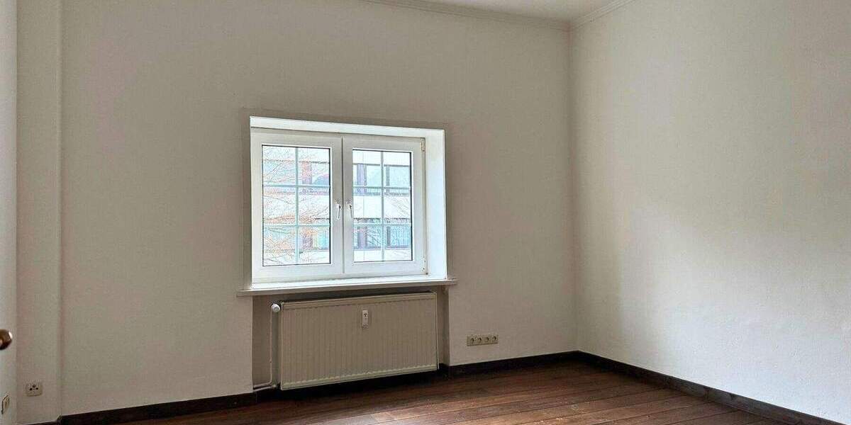 Etagenwohnung Mönchengladbach Stadtmitte - 4 Zimmer, 138 m&sup2;, 425.000&euro; | Angebot:24843097