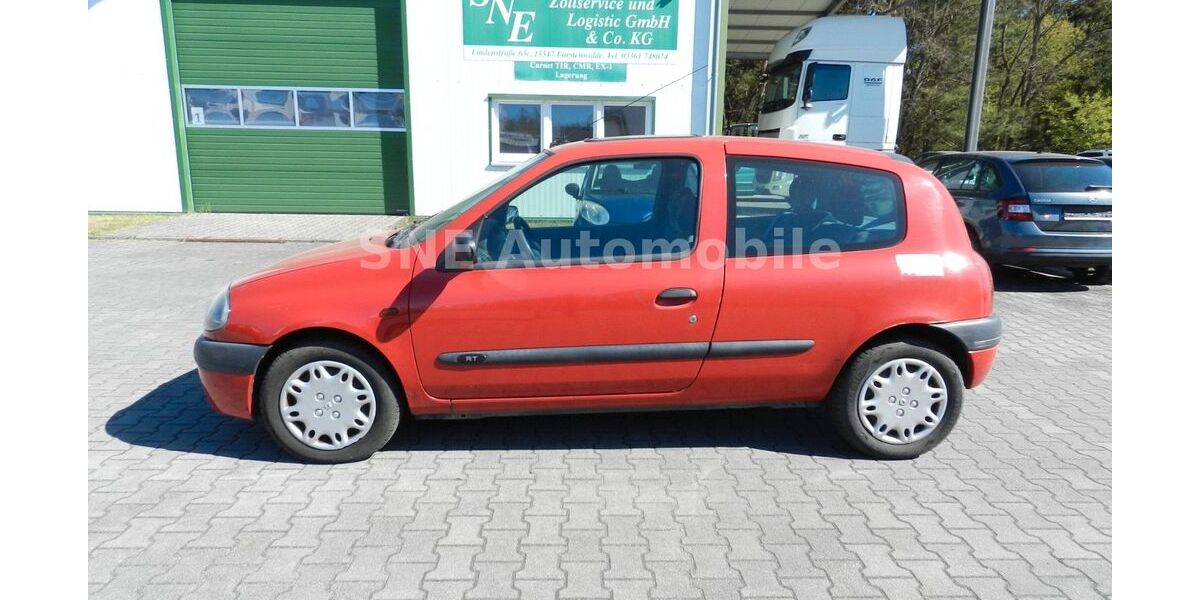 Renault Clio 152.451 km 990 &euro; Fürstenwalde 15517