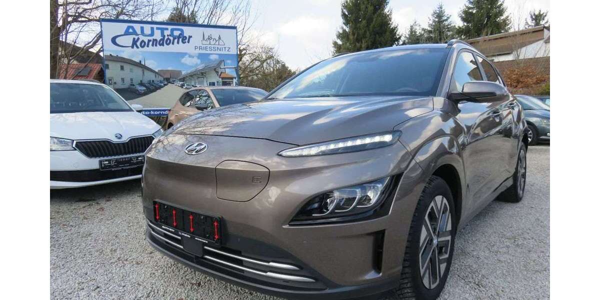 Hyundai KONA 23.200 km 17.950 &euro; Frohburg 04654
