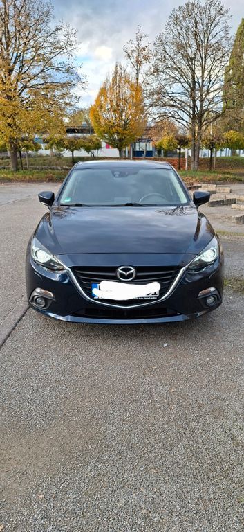 Mazda 3 74.500 km 14.499 € Marbach 71672