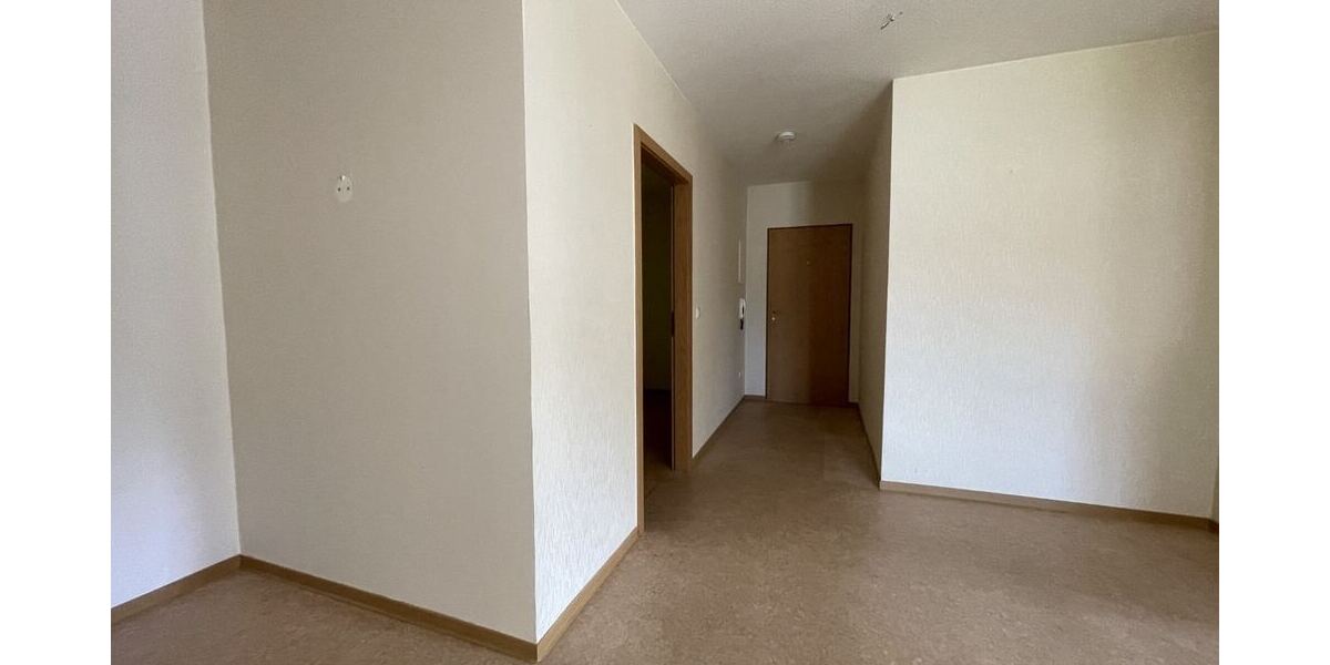 Für Eigennutzer - ruhige Traum-Wohnung mit großem Balkon zur individuellen Gestaltung! - Etagenwohnung Thermalbad Wiesenbad Schönfeld | Angebot:25918346