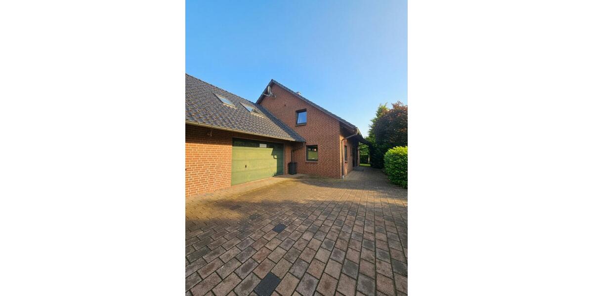 Mehrfamilienhaus, Wohnhaus Düsseldorf Stadtmitte - 8 Zimmer, 280 m&sup2;, 680.000&euro; | Angebot:26866681