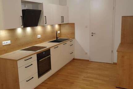 Wohnung zum Mieten in Bad Waldsee 980 € 77 m² 2 zimmer