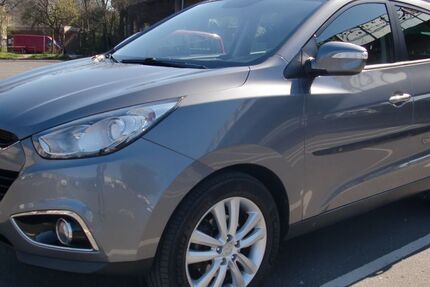 Hyundai TUCSON 196.554 km 6.299 &euro; köln 51149