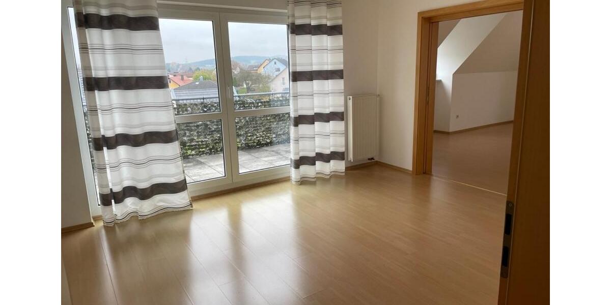 Helle 4 Zimmer Wohnung in Schmidgaden 4 zimmer