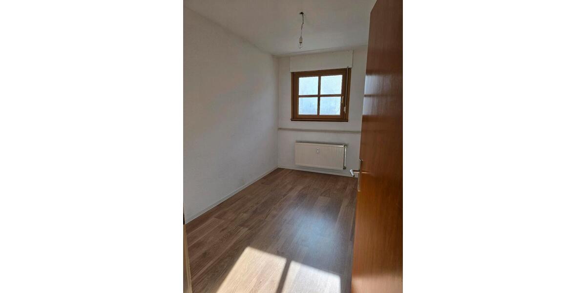 Etagenwohnung Gernsbach - 2 Zimmer, 40 m&sup2;, 498&euro; | Angebot:25304109