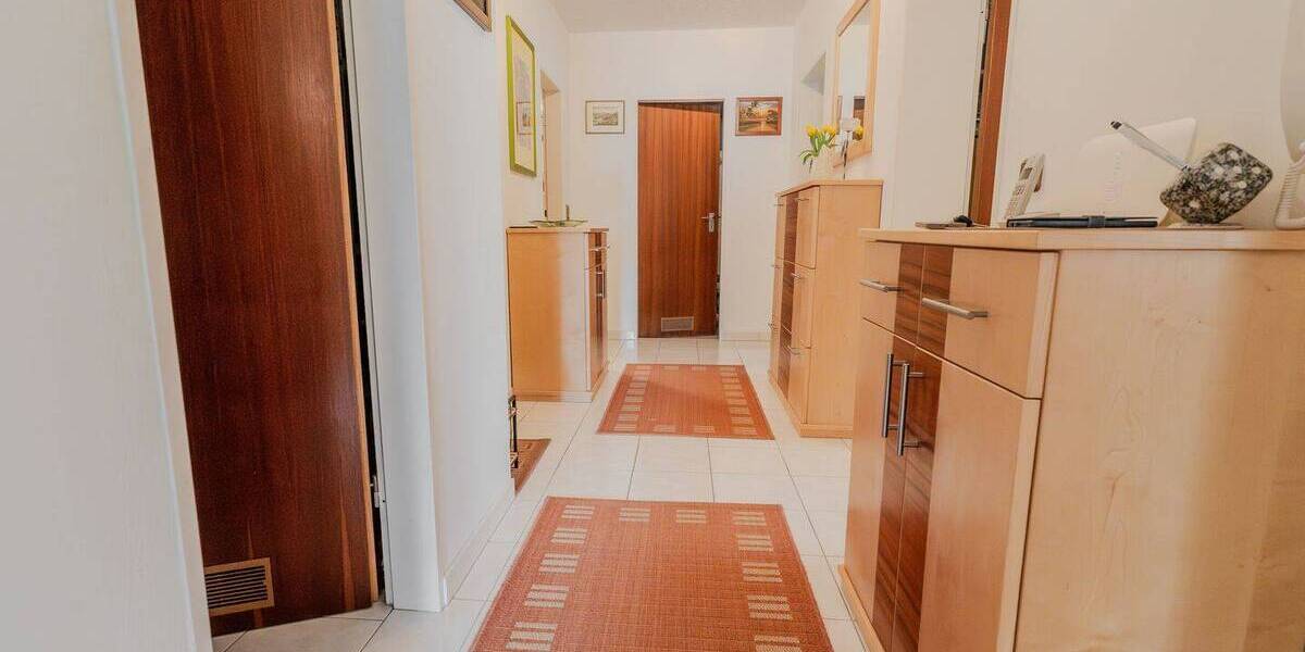 Etagenwohnung Passau Innstadt - 4 Zimmer, 90 m&sup2;, 269.000&euro; | Angebot:26258268