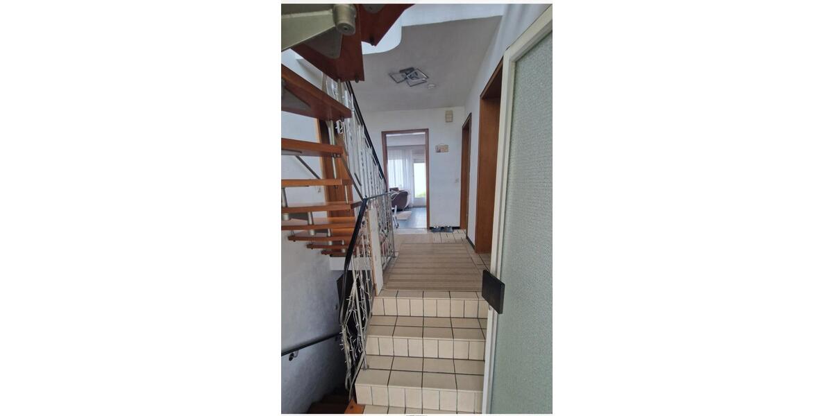 Einfamilienhaus Dahn - 8 Zimmer, 150 m&sup2;, 1.250&euro; | Angebot:26507246