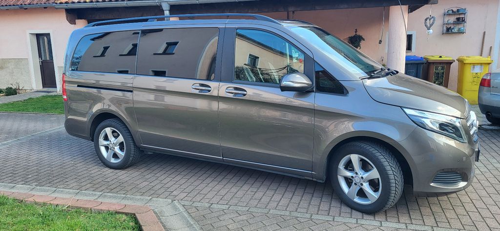 Mercedes-Benz V 220 157.600 km 23.900 &euro; Königswartha 02699