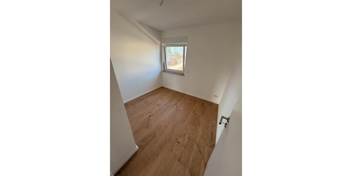 Einfamilienhaus Panketal - 5 Zimmer, 170 m&sup2;, 2.500&euro; | Angebot:26007422