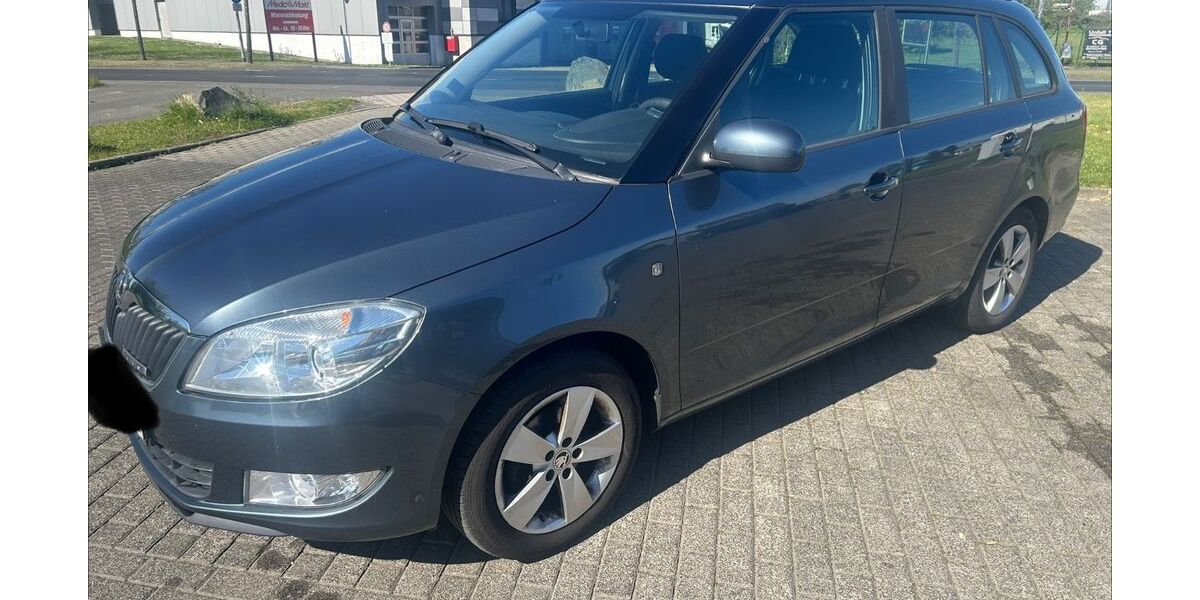 Skoda Fabia 239.500 km 2.500 &euro; Baunatal 34225
