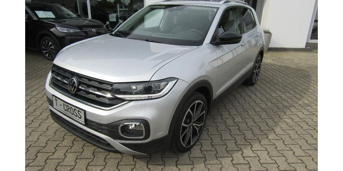 VW T-Cross 24.923 km 17.850 &euro; Emmerich am Rhein 46446