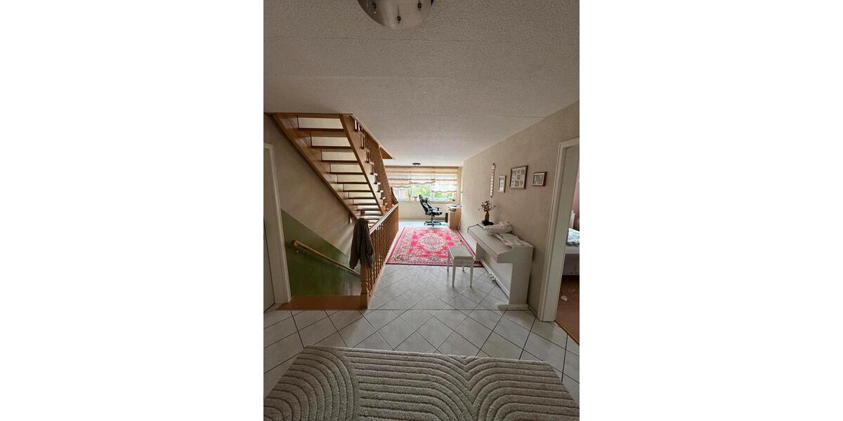 Einfamilienhaus Rotenburg (Wümme) - 8 Zimmer, 279 m&sup2;, 695.000&euro; | Angebot:26891203