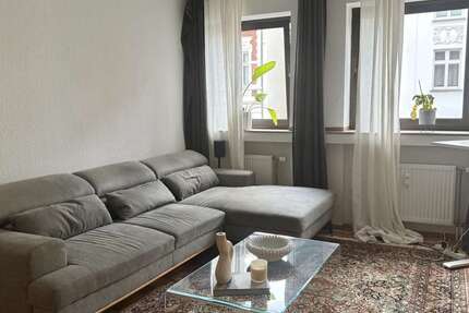 Wohnung Düsseldorf Oberkassel - 2 Zimmer, 61 m&sup2;, 976&euro; | Angebot:27129721