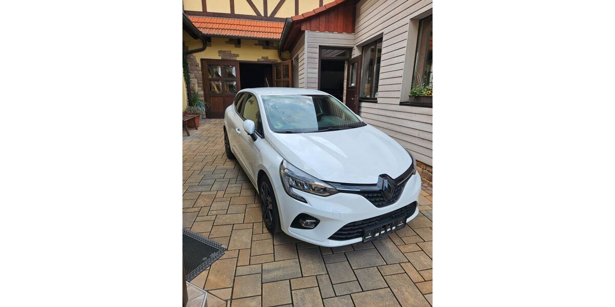 Renault Clio 61.300 km 10.000 &euro; Bürgel 07616