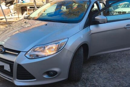 Ford Focus 189.860 km 2.900 &euro; Sebnitz 01855