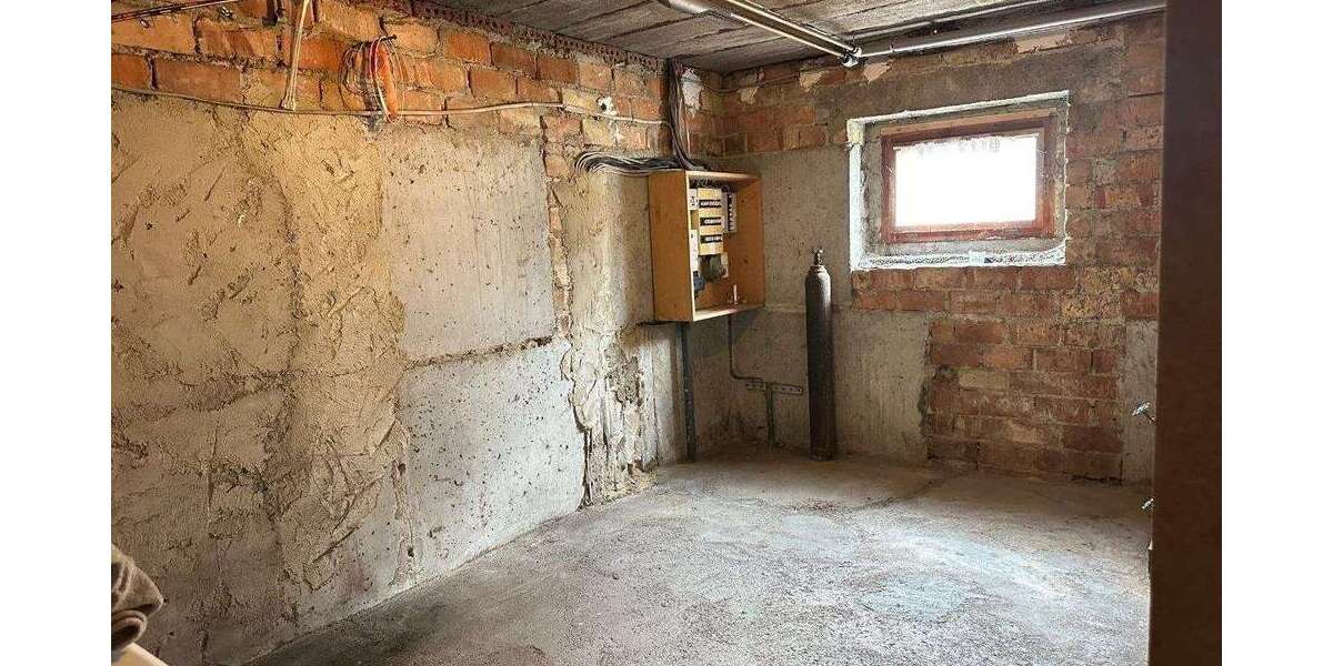 Schönes sanierungsbed. Einfamilienhaus (EW65) mit Garage - Einfamilienhaus Stadtilm | Angebot:27095965