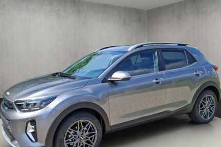 Kia Stonic 5.999 km 24.580 &euro; Frankfurt 60488