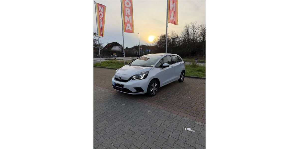 Honda Jazz 13.900 km 19.990 &euro; Weiterstadt 64331