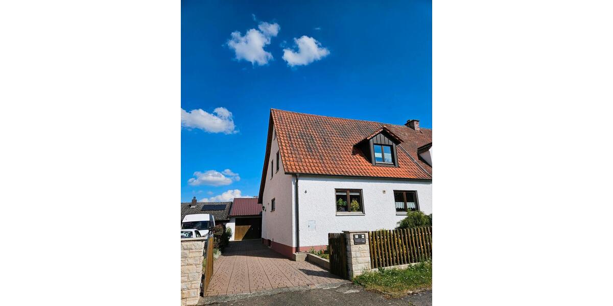 Doppelhaushälfte Kösching - 5 Zimmer, 127 m&sup2;, 360.000&euro; | Angebot:27076303