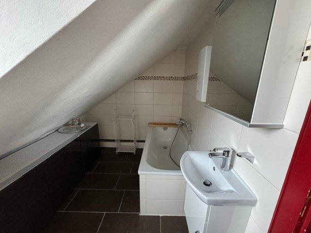 Mehrfamilienhaus, Wohnhaus Bad Breisig - 8 Zimmer, 195 m&sup2;, 390.000&euro; | Angebot:26919197