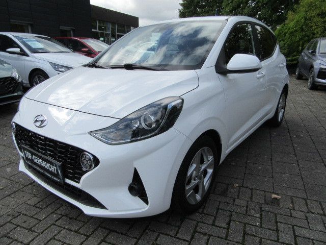i10