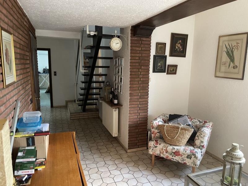 ObjNr:19742 - Ansprechendes Haus mit 2 Wohneinheiten und 1 Gewerbeeinheit in LU-Mundenheim