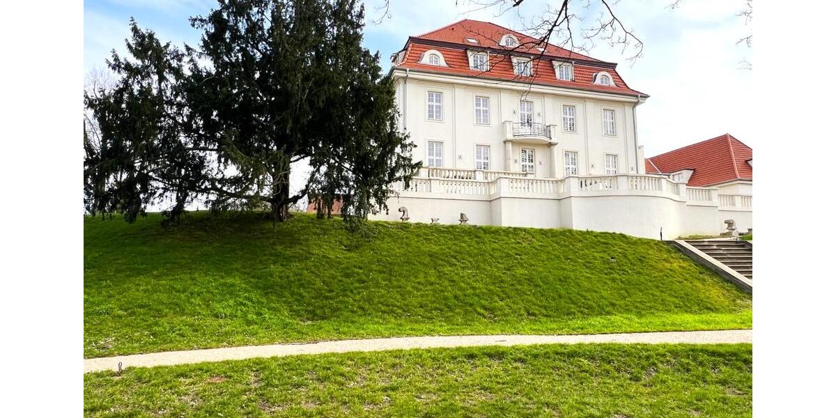 Maisonettenwohnung Schwerin Gartenstadt - 4 Zimmer, 137 m&sup2;, 1.986&euro; | Angebot:25570523