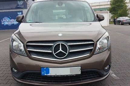 Mercedes-Benz Citan 159.000 km 7.980 &euro; Maintal 63477