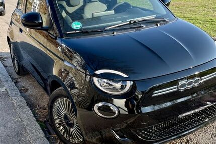 Fiat 500 9.500 km 18.300 &euro; München 81825