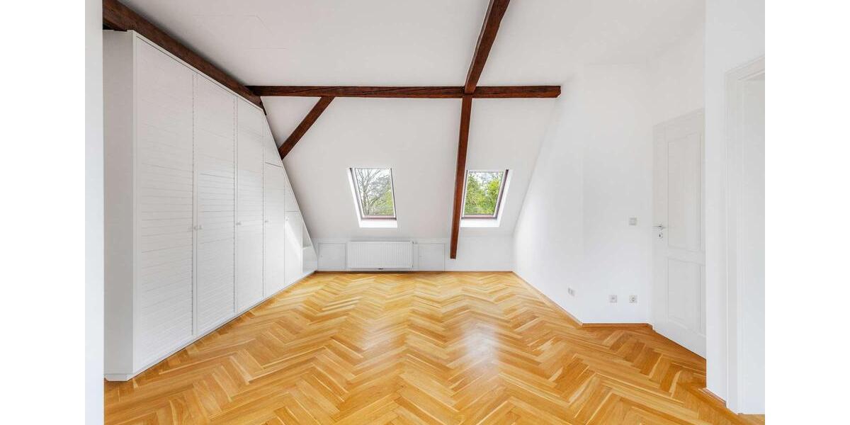 Charmantes Jugendstil-Stadthaus mit 6 Zimmern in märchenhafter Villenlage (befristet bis August 2026) 6.5 zimmer