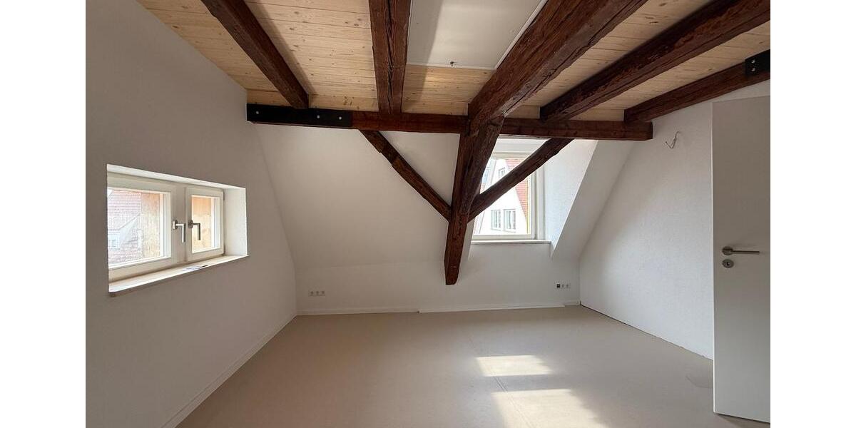 Maisonettenwohnung Markgröningen - 5 Zimmer, 110 m&sup2;, 1.650&euro; | Angebot:25987948