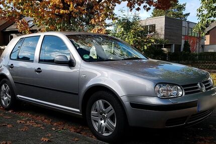 VW Golf 110.500 km 11.990 &euro; Klingenbrunn 94518