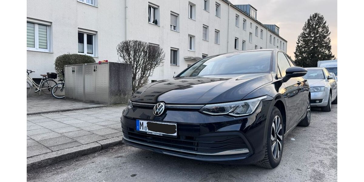 VW Golf 71.000 km 18.700 &euro; München 80997