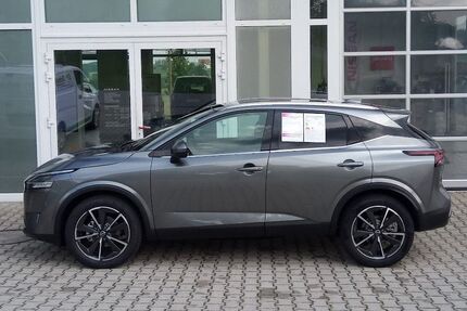 Nissan Qashqai 6.500 km 38.690 € Waging 83329