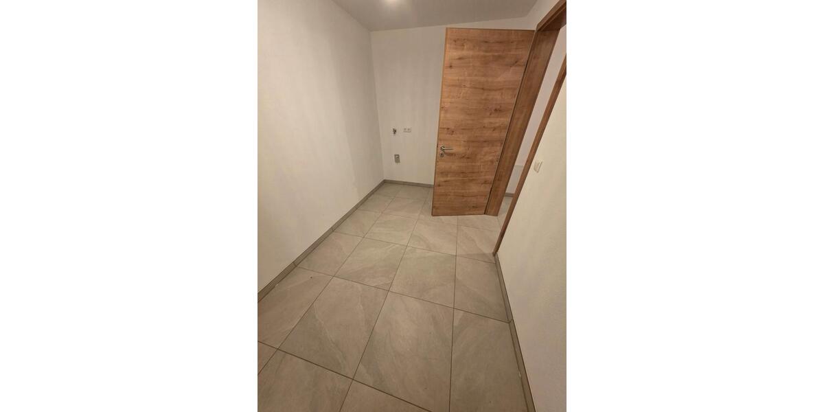 Doppelhaushälfte Simbach - 5 Zimmer, 157 m&sup2;, 1.300&euro; | Angebot:26634668
